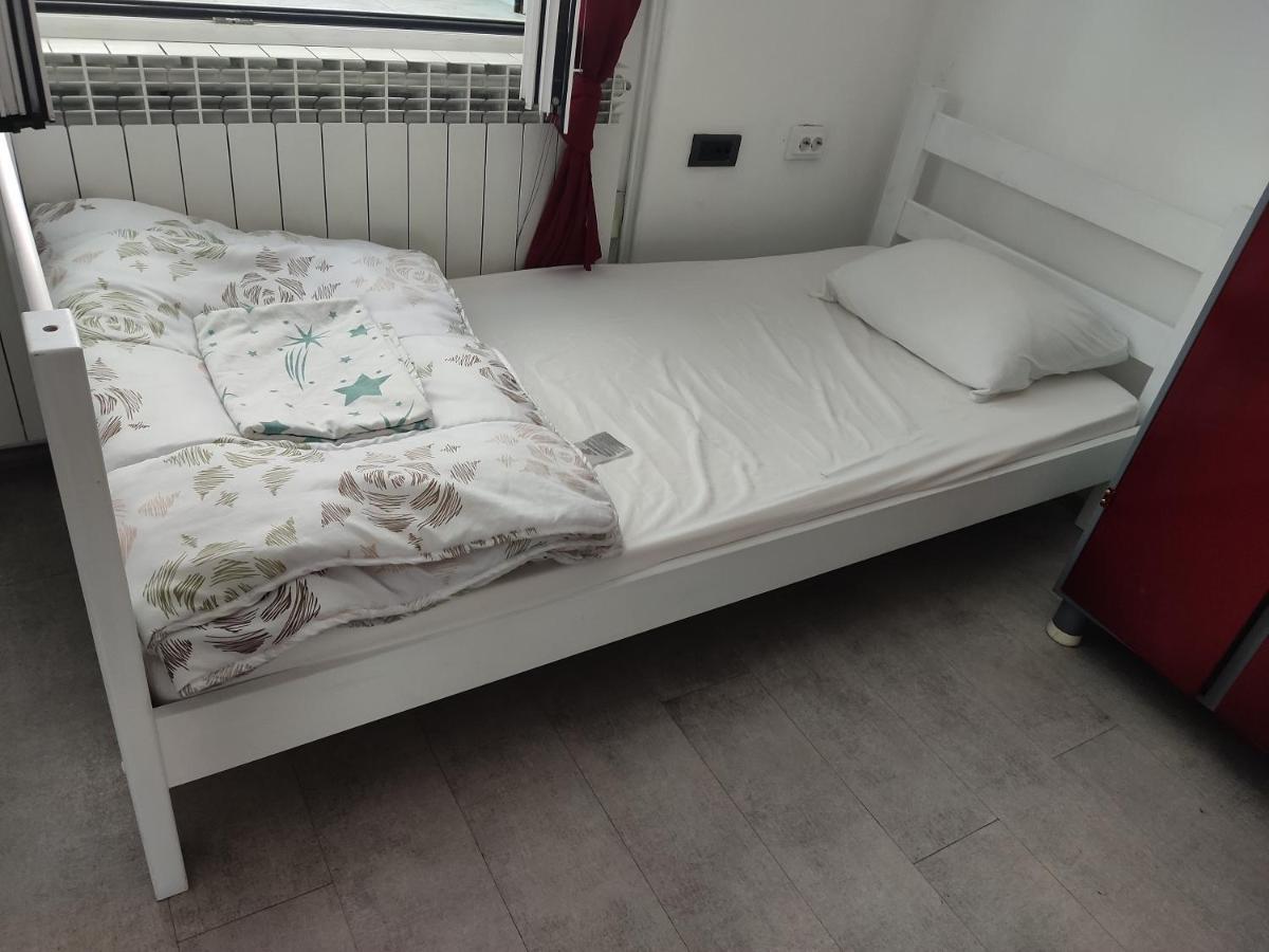 River Hostel Belgrad Dış mekan fotoğraf
