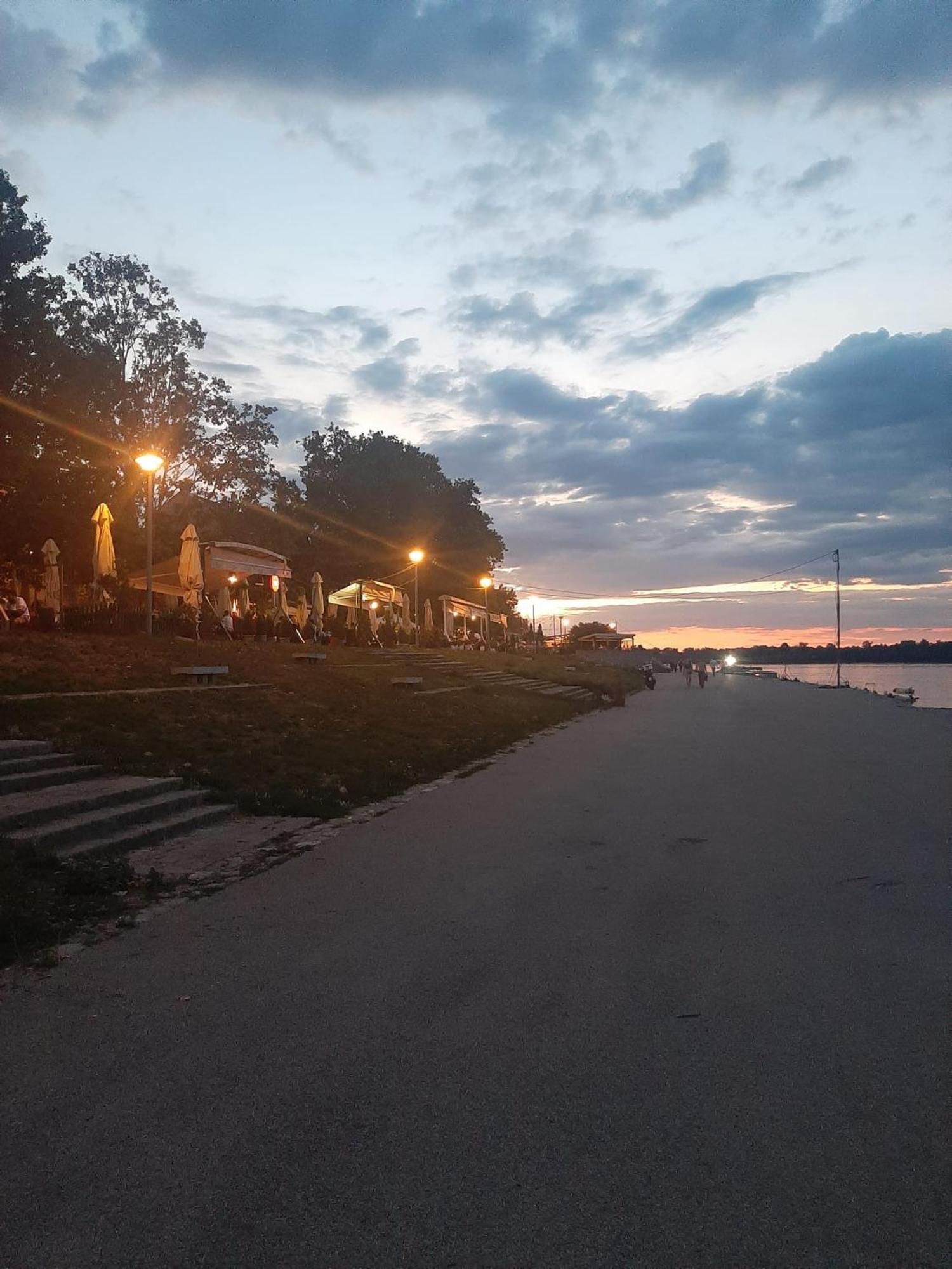 River Hostel Belgrad Dış mekan fotoğraf